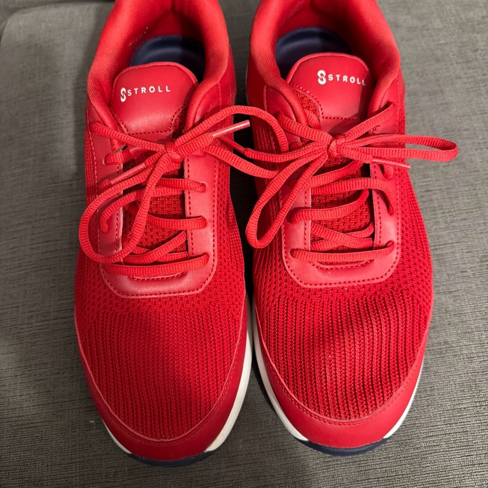 Stroll Performance Knit Athletic Golf Shoes in Bold Red inc golf accessories!